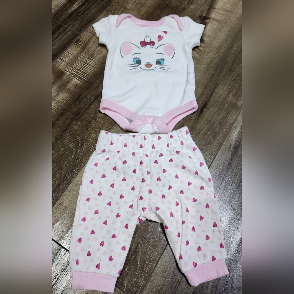 *3 Months Aristocats Outfit*